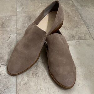 Women’s Light Brown Suede Flat